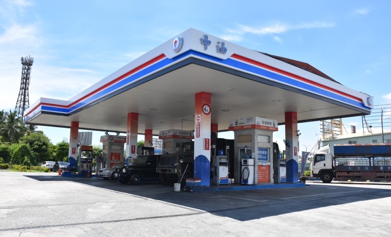 中油：12/15起汽、柴油價格各調降0.4元