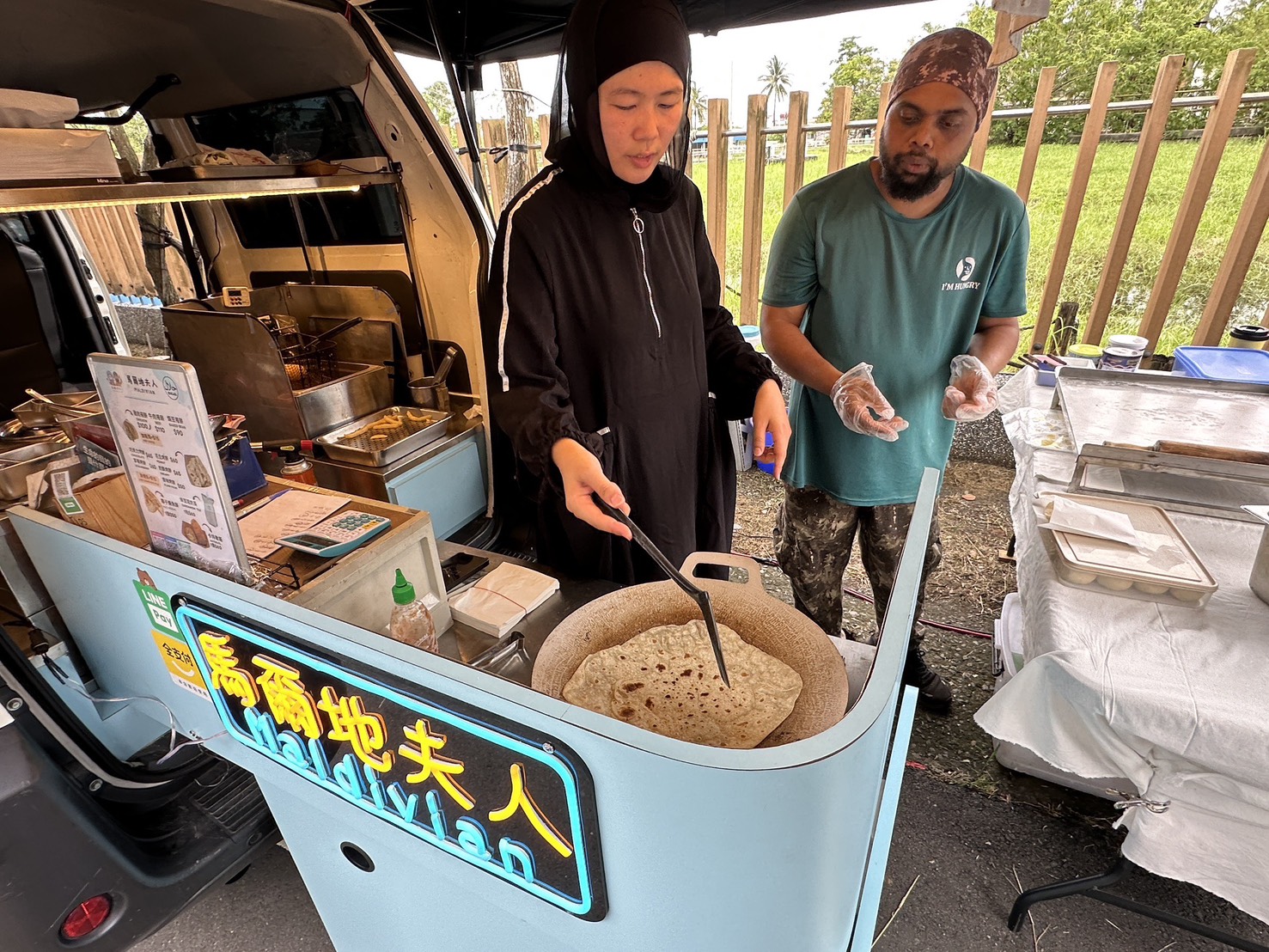 馬爾地夫風味飄香屏東 新住民餐車轉型有成 移民署助圓創業夢