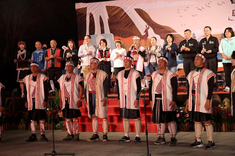 少卡巴斯Sau qa bas 呼應永續 布農歌舞歡慶嘉義市都市原住民族聯合豐年祭