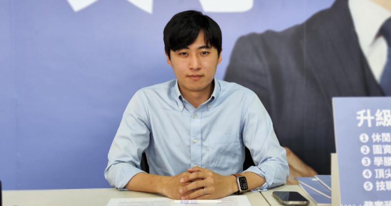 曾玟學三大面向務實升級    爭取南北雙總圖、台72線連接國一、打造溫帶水果首都