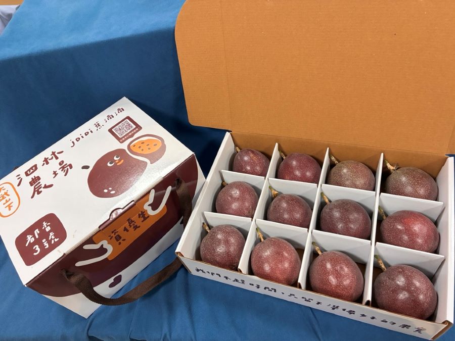 百香果界精品新上市 設施果樹展新頁