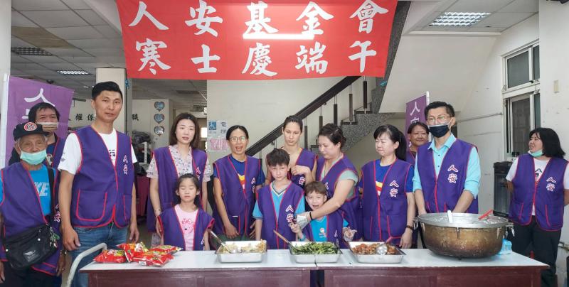  從愛出發 擔任一日站長體驗不一樣的兒童節