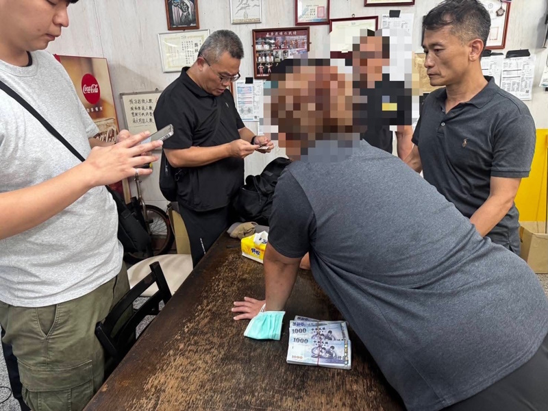 「假觀光、真車手」嘉市警一分局連日查獲5起8人詐團車手