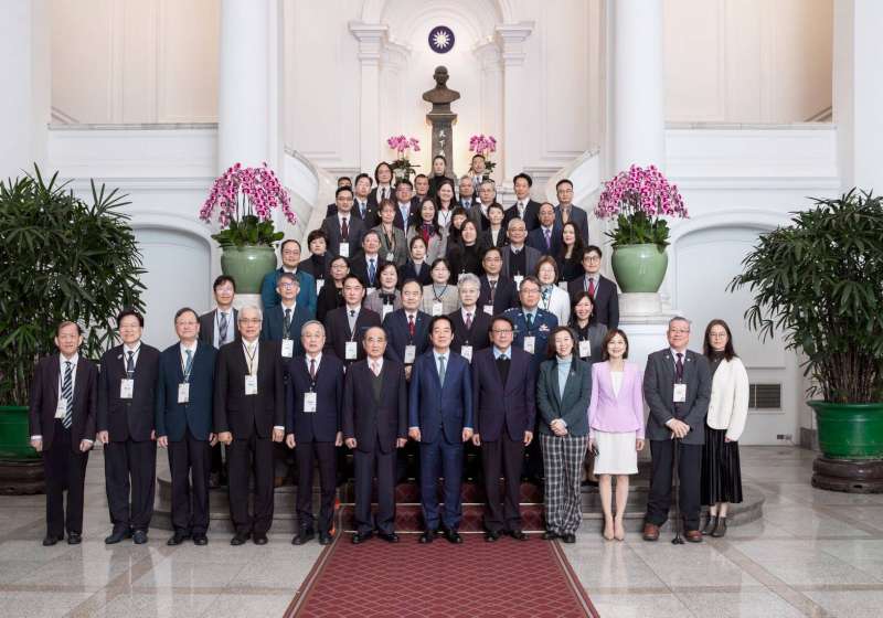 高雄長庚醫院甲狀腺頭頸消融中心 榮膺第28屆國家生技醫療品質獎銅獎 