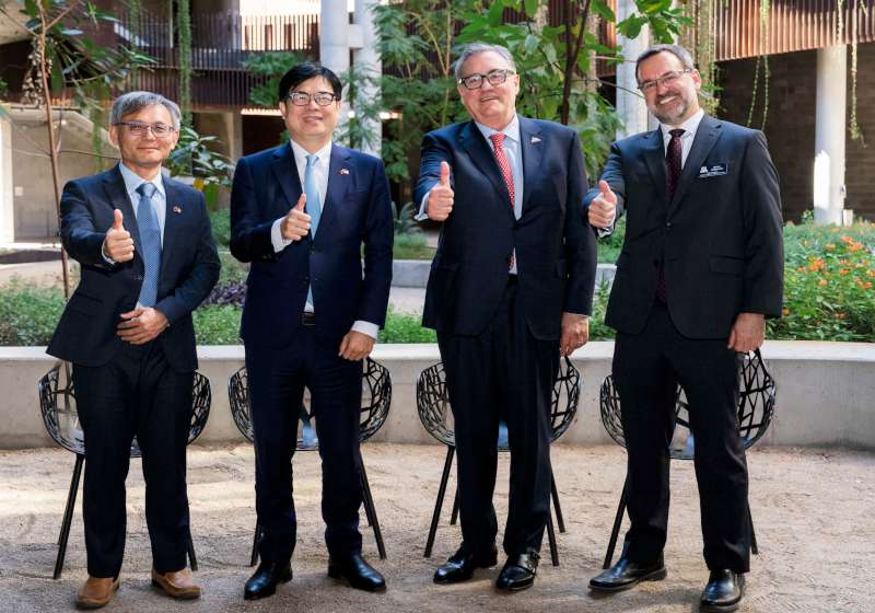 陳其邁率團會同中山大學訪美亞利桑那大學 探討矽光子產學接軌盼深化雙邊合作