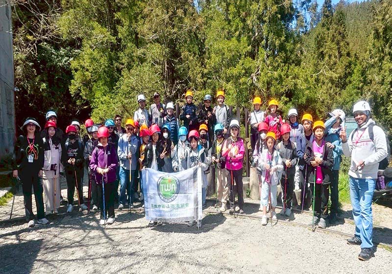 高市美濃、杉林區3國小應屆畢業生 勇闖嘉義、南投縣2座2000公尺高山