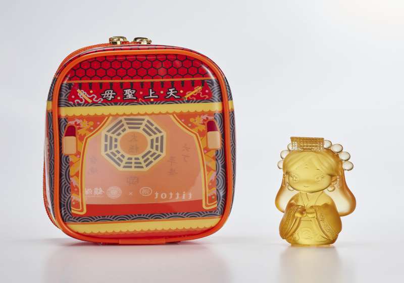 tittot琉園攜手大甲鎮瀾宮 推出限量聯名娃包&Q版媽祖公仔 讓信仰帶著走 
