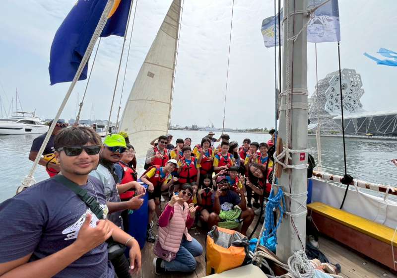 高市前金區前金國小師生登帛琉帆船無私分享號 食魚教育走讀地景深度理解海洋 