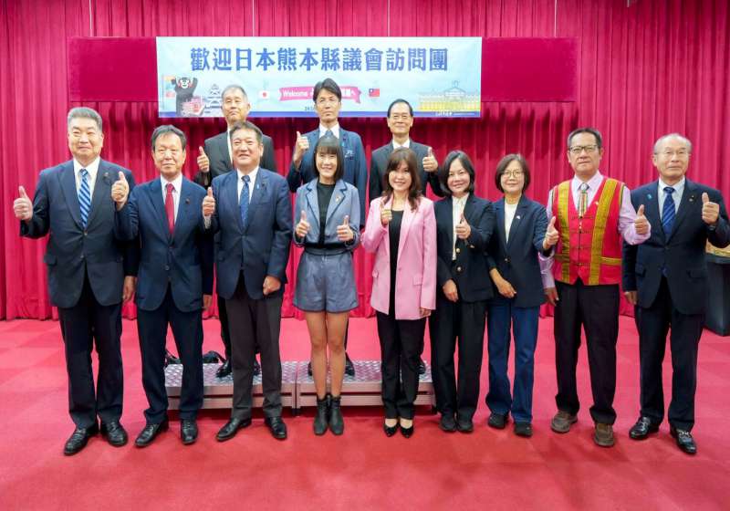 日本熊本縣議長內野幸喜率團訪高市議會 盼汲取高雄經驗帶動產業發展