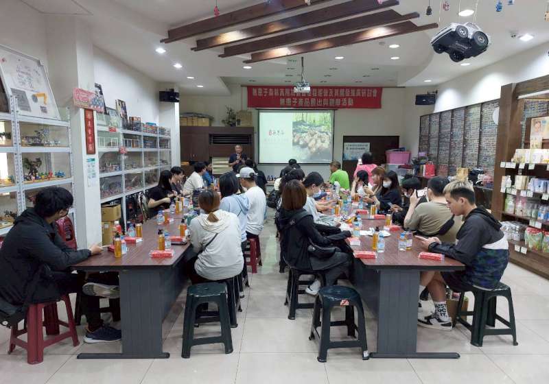 樹科大企管系參訪無患子智慧工廠 了解企業經營文化品牌故事 