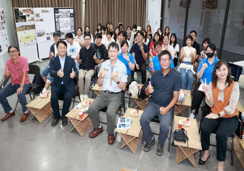 高大建築系建築與東吉嶼跨域願景論壇 校長陳啟仁談從島嶼文化景觀擴大跨域合作