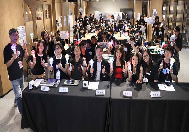 高市教育局115年度AI未來玩家夏令營成果發表 教局長吳立森表揚10組獲獎團隊