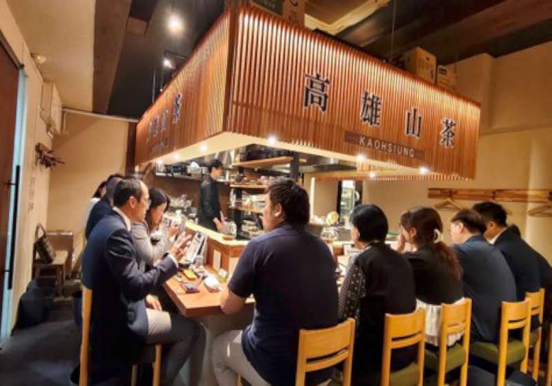 高市農業局前進日本大阪主廚餐廳 演示4款高雄山茶佐精緻和食