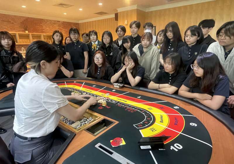 新加坡奢華酒店攜手高餐大休憩系 推為期兩天博奕荷官工作坊系友傳授技巧