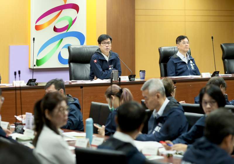 陳其邁要求長者長照相關機構從業人員速接種流感疫苗 降農曆春節前後染疫風險