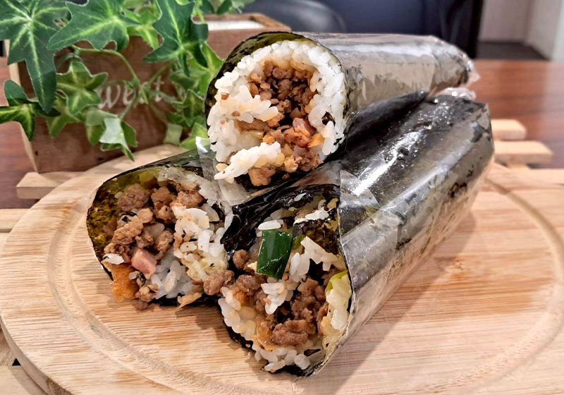銅板價大滿足!一手掌握的外帶美味 日式精華海苔飯卷
