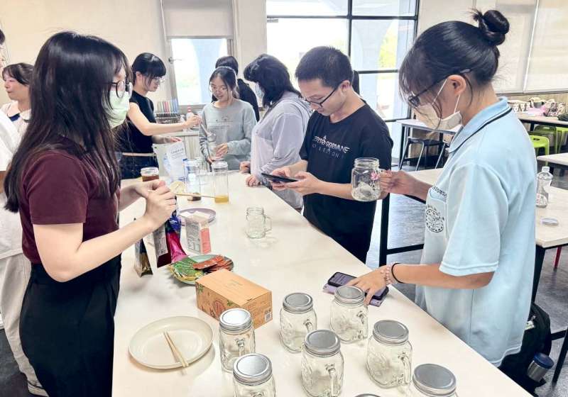 輔英科大力推健康促進活動 醫師每年駐診6次專業諮詢