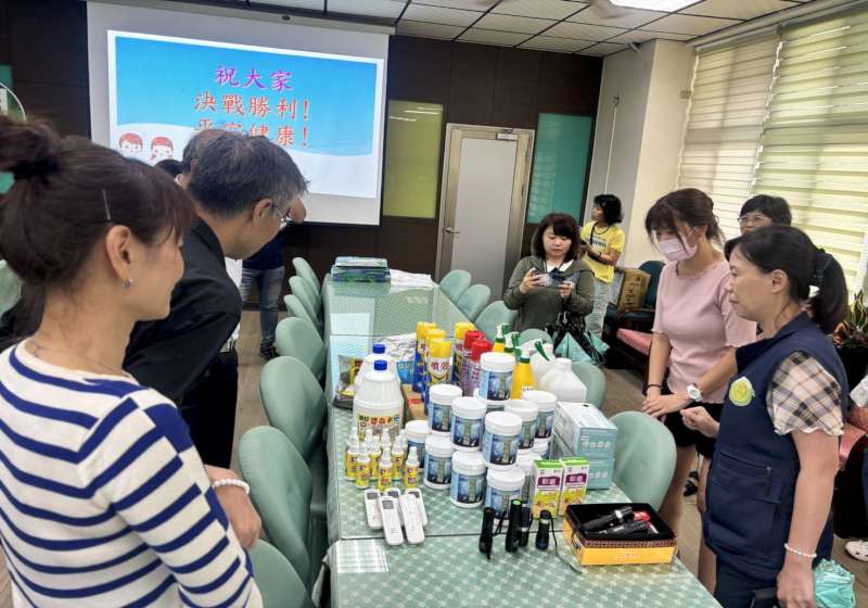 高市府訪視1國中1高職 要求落實開學前登革熱防疫整備