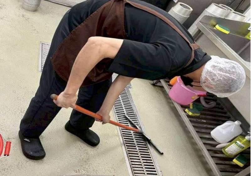 高市勞工局試辦提升庇護性就業者就業力 助身障朋友轉銜職場自力謀生