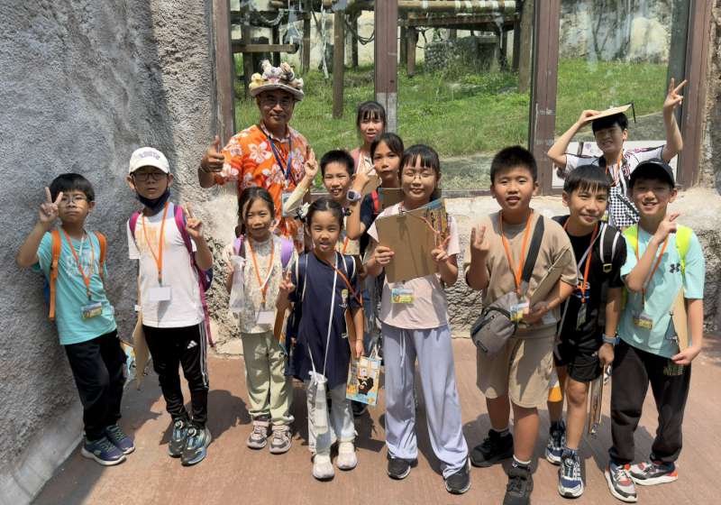巧虎現身壽山動物園!親子戶外電影院與闖關遊戲陪孩子歡樂過端午
