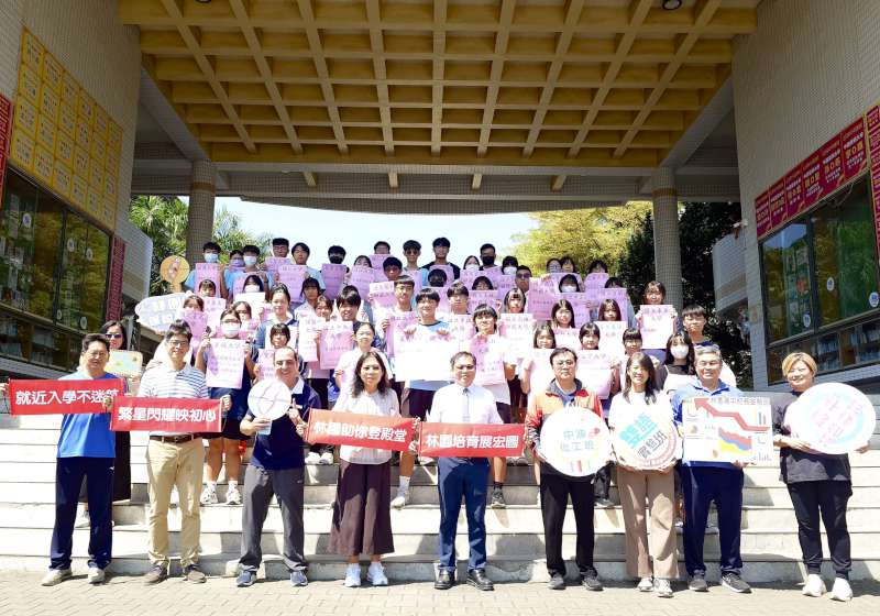 高市林園高中115年繁星推薦49生上榜 半數錄取國立校系