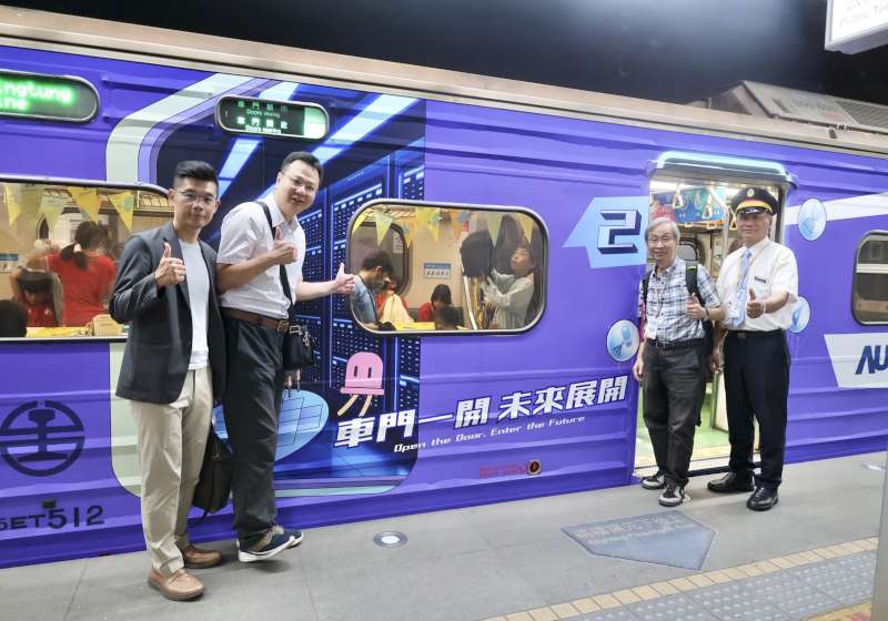 國科會2026臺灣科普環島列車首靠岡山抵台鐵高雄車站 21所國中小逾700師生參與