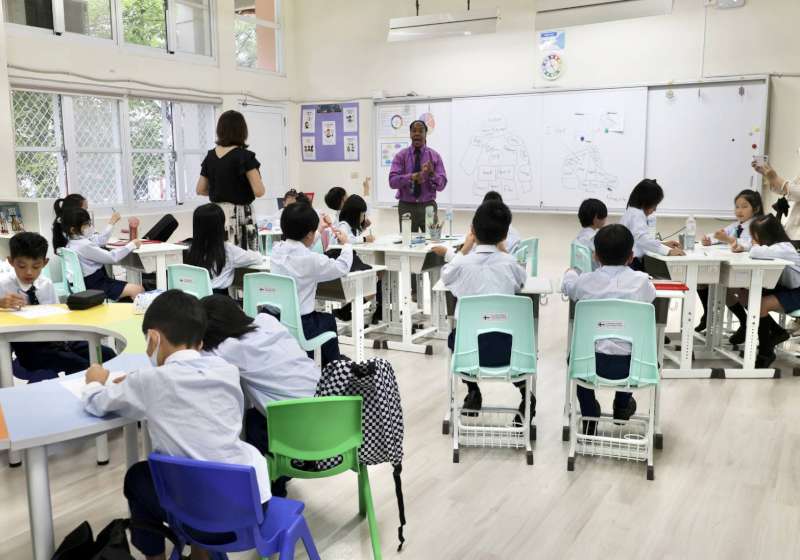  東亞首座高雄芬蘭外僑學校進駐高市前金國小開學 幼兒園至高中全英教育