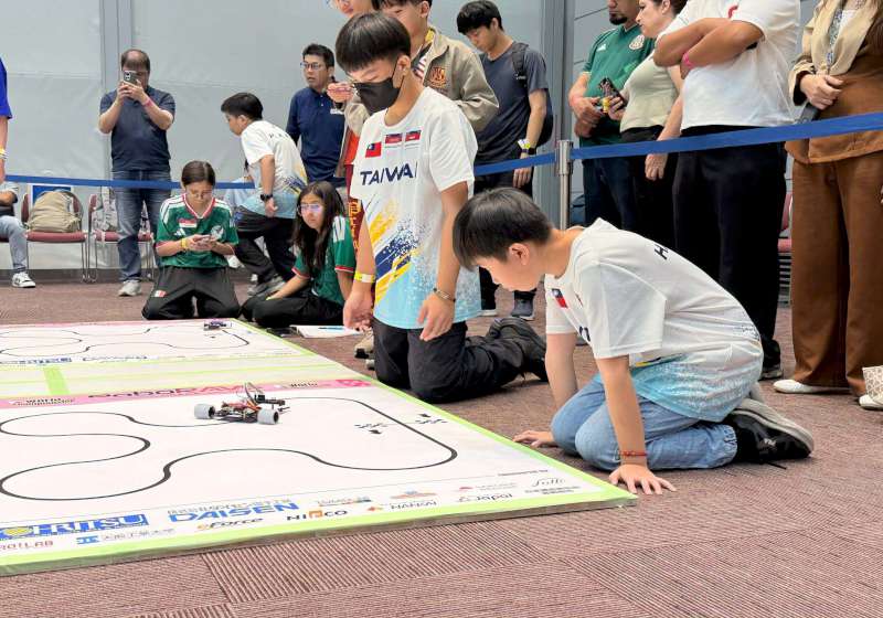 2026年國際機器人世界錦標賽 高市林園國小2金、2銀、2第4、1第5