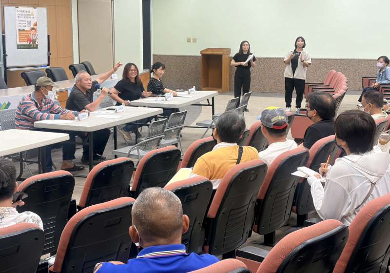 高市農業局大樹區玉荷包荔枝採收包裝徵才 同步辦田間實務教育訓練