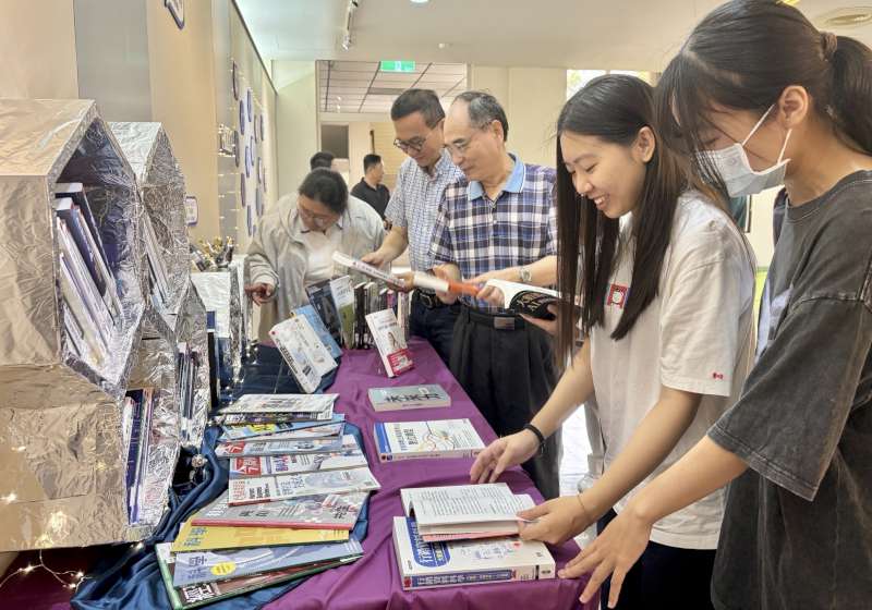 輔英科大圖資處2026世界閱讀日系列活動起跑 借書滿3本、觀影10部抽眼罩等好禮