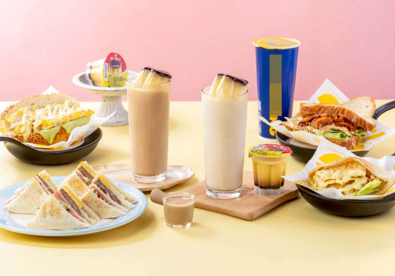 知名連鎖早午餐品牌推布丁奶茶系列新品 手機APP預訂外帶每週抽限量電子禮券
