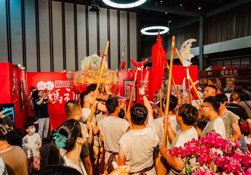 新光三越高雄左營店搶攻端午商機 演唱會經濟帶動來客成長一成