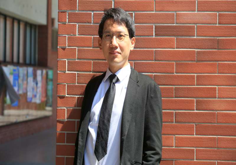 中山大學化學系11師生導入一鍋燉煮料理技巧 加速新藥合成榮登國際權威期刊