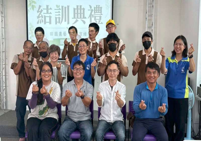 高市方舟就服協會田園農藝與清潔維護班4人獲進用 雇主座談會續媒合結訓學員