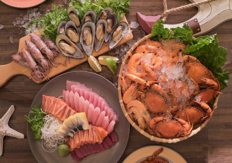 漢來美食推「超人美食保胃站」餐飲優惠 搶攻高雄冬日遊樂園人潮 