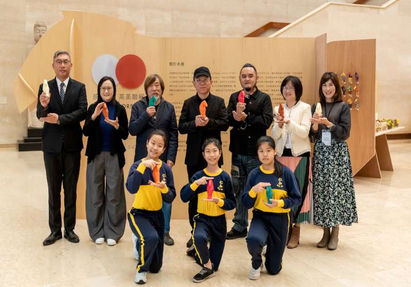 高市美術館攜手學學基金會2026藝起來學學 南部36國中小、泰日2 中學生彩繪感動馬