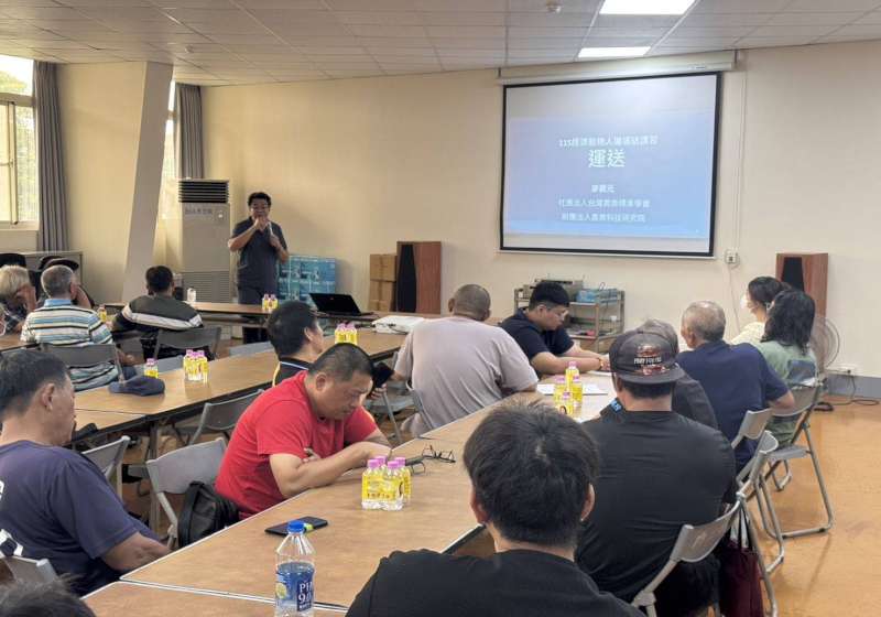  高市農業局動保處邀農科院廖震元 鳳山肉品市場談人道運輸屠宰