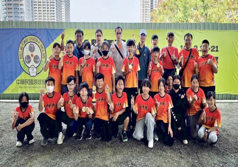 114學年度全國國小法式滾球賽 高市梓官區蚵寮國小男雙第一、二、六名、單射掄元