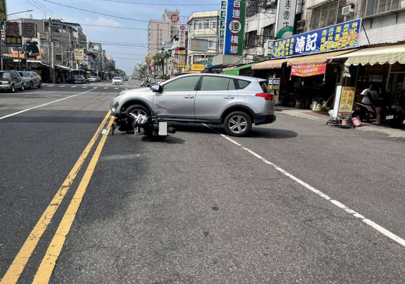 開車未讓行留意路況排名事故肇因前6 高市警局交大籲落實自我管理