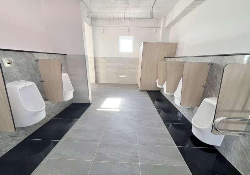 高市林園國小東昇樓廁所完成整建 揭牌重新啟用 