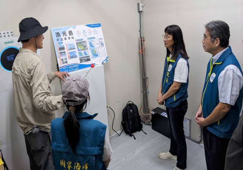 國海院訪視台南漁光島波流遙測站 了解雷達系統測試觀測資料產出現況