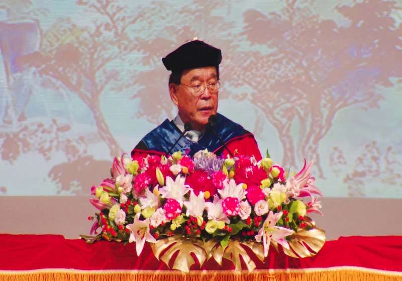 義大2026年2041生歡喜離校多人取得雙學士學位 15國152名境外生獲頒證書