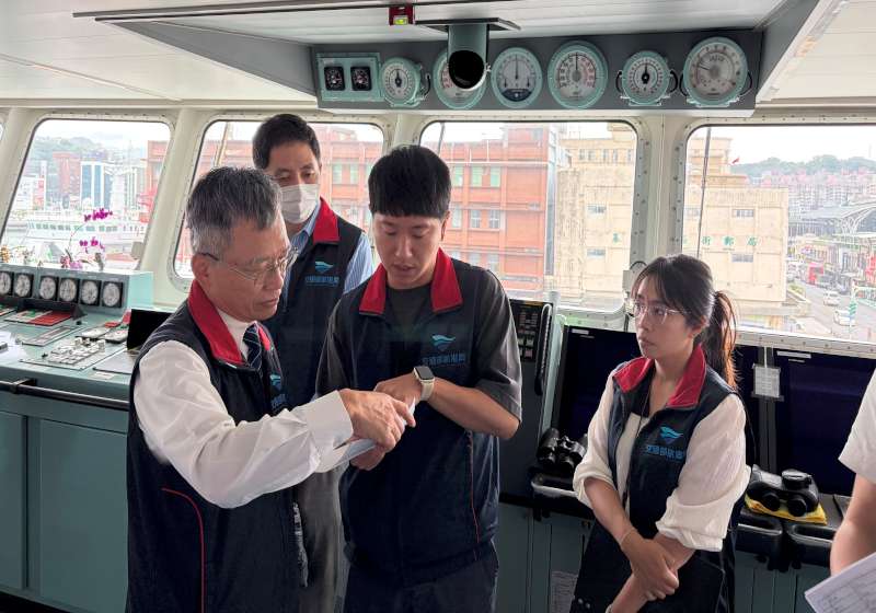 航港局督檢65艘船舶、3處海客運站重點項目 要求業者改善相關缺失