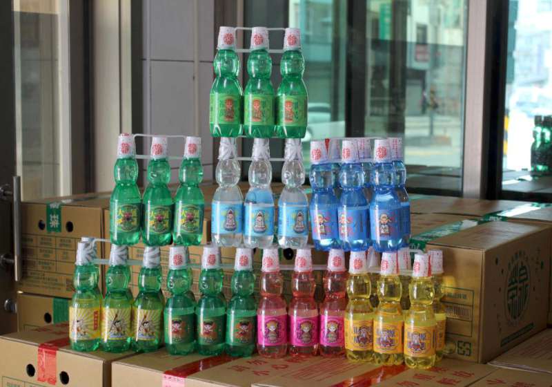 榮泉彈珠汽水工廠神明系列彈珠汽水 歡迎公司行號企業團體學校預定客製瓶身