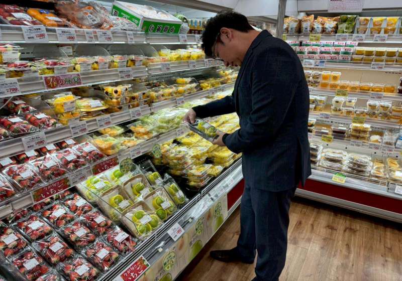 高市蜜棗上架日本高端連鎖超市4據點 紅肉紅龍果打進千葉縣人氣豬排名店