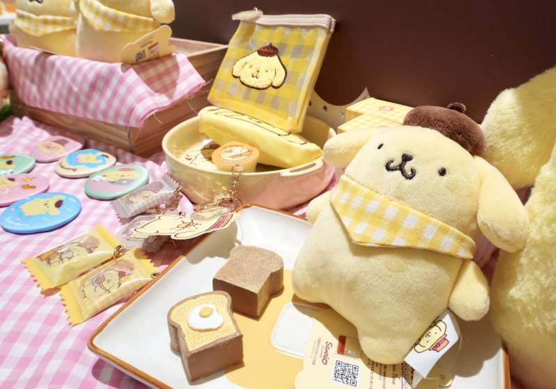 這波可愛「布」得了！布丁狗30週年限定登場 CACO cafe高雄夢時代店打造療癒主題空間 