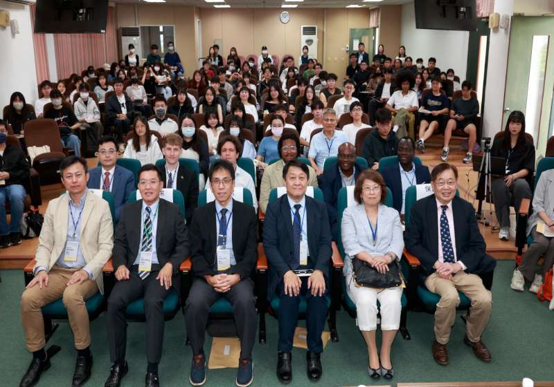 高大政法系第三屆中東與非洲國際研討會 聚焦全球秩序下中東與非洲治理