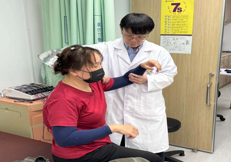 高市6旬女長期痹證合併急性風濕 高雄秀傳紀念醫院袪風除濕調理體質改善