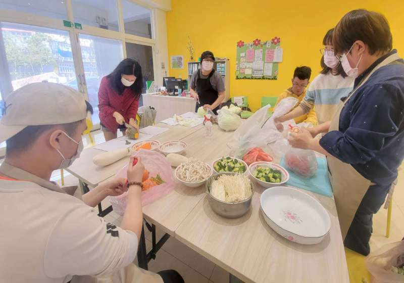 高市精障協作會所年節活動 陪伴精障者維持作息人際互動