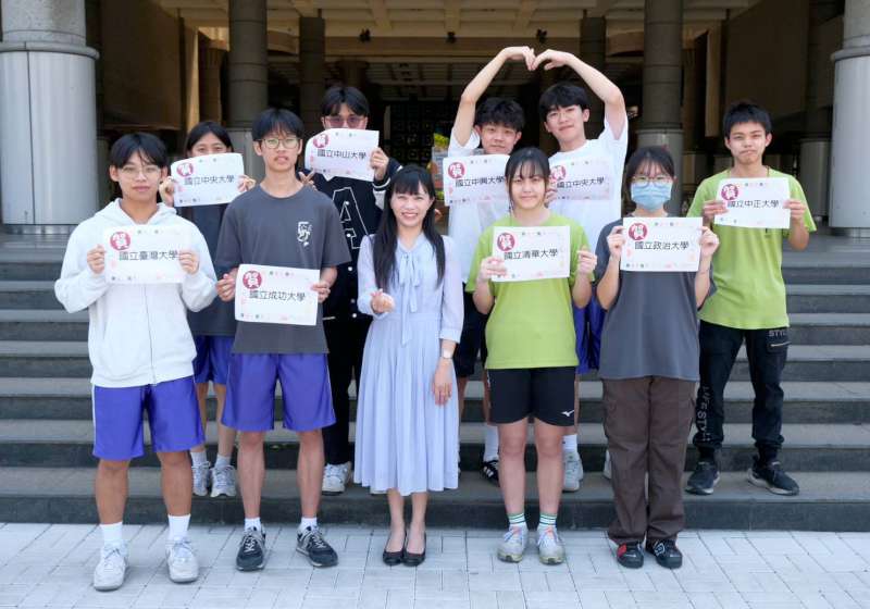 高市小港高中115學年度大學繁星99生上榜 逾5成錄取國立學府醫護相關